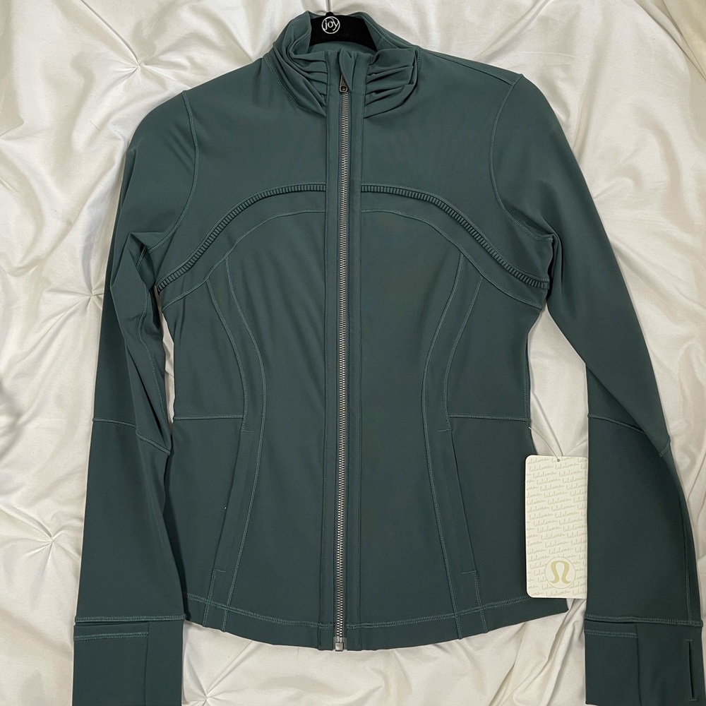 Lululemon define jacket. Green. Size 6. Gently used.
